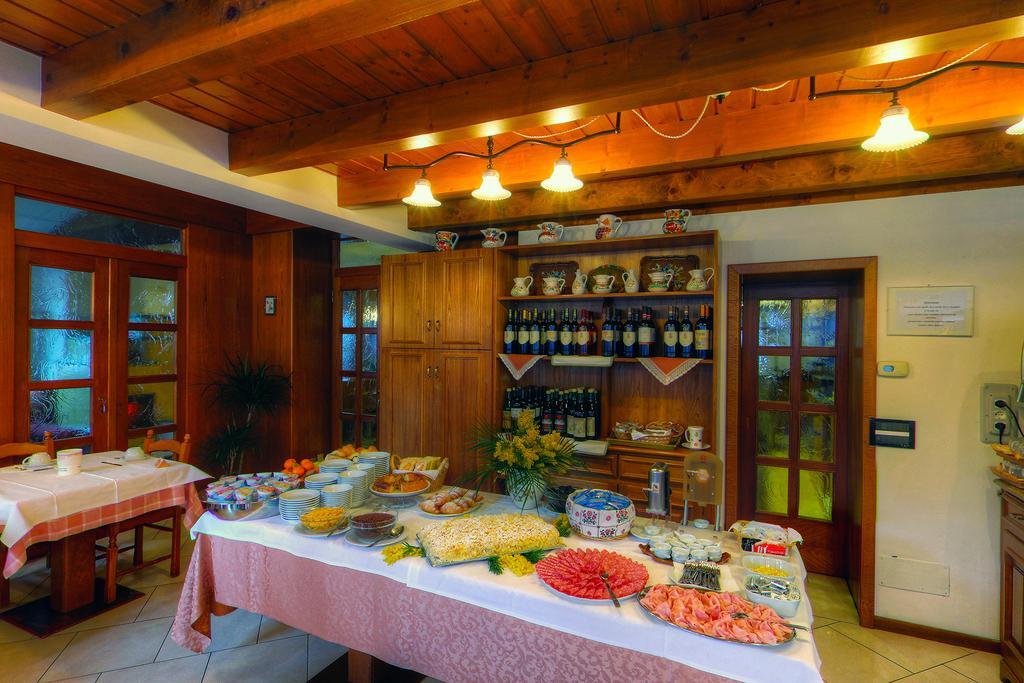 Gh Hotel Fratazza San Martino Di Castrozza Oda fotoğraf