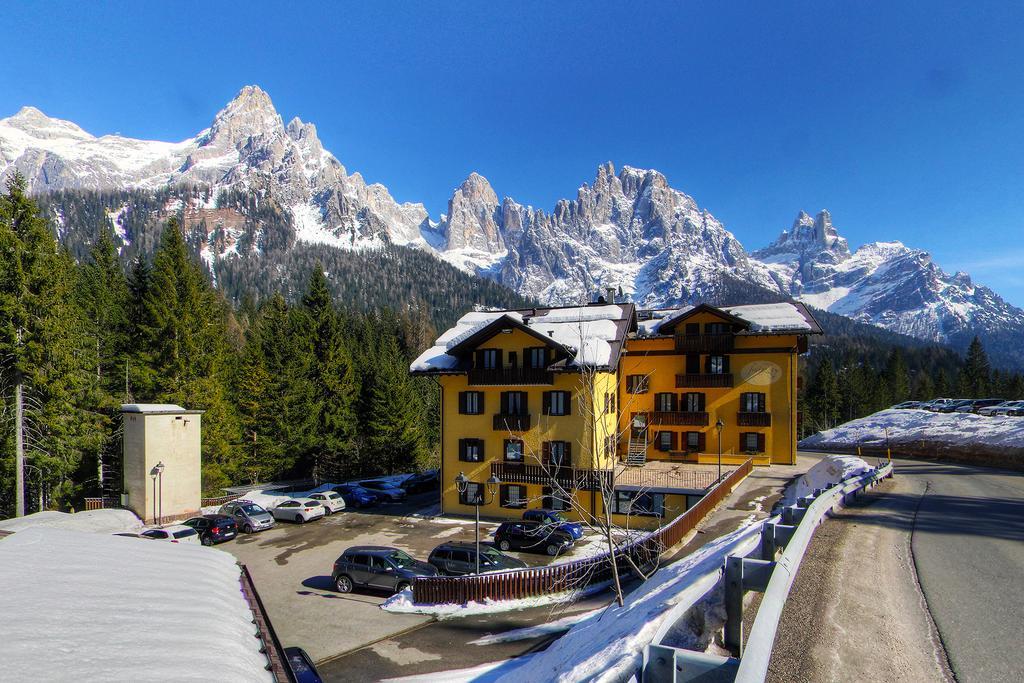 Gh Hotel Fratazza San Martino Di Castrozza Oda fotoğraf